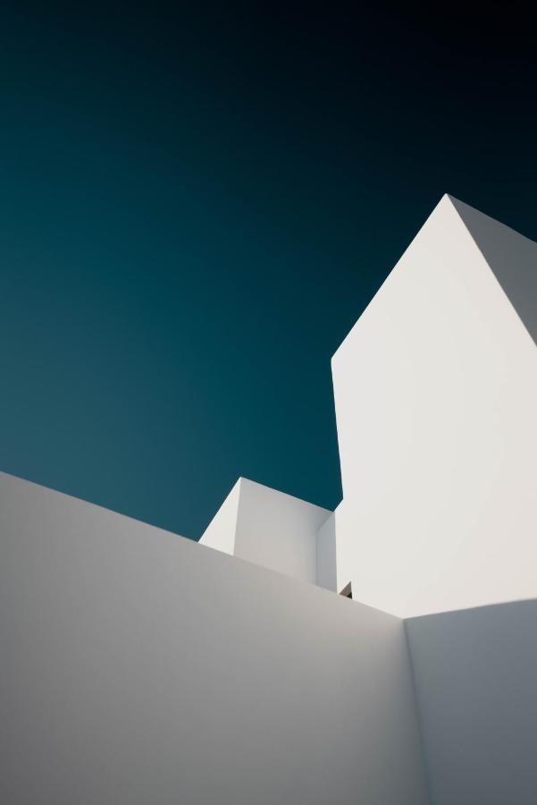 Cubic Mykonos Seafront Design Suites Ornos  Exterior foto