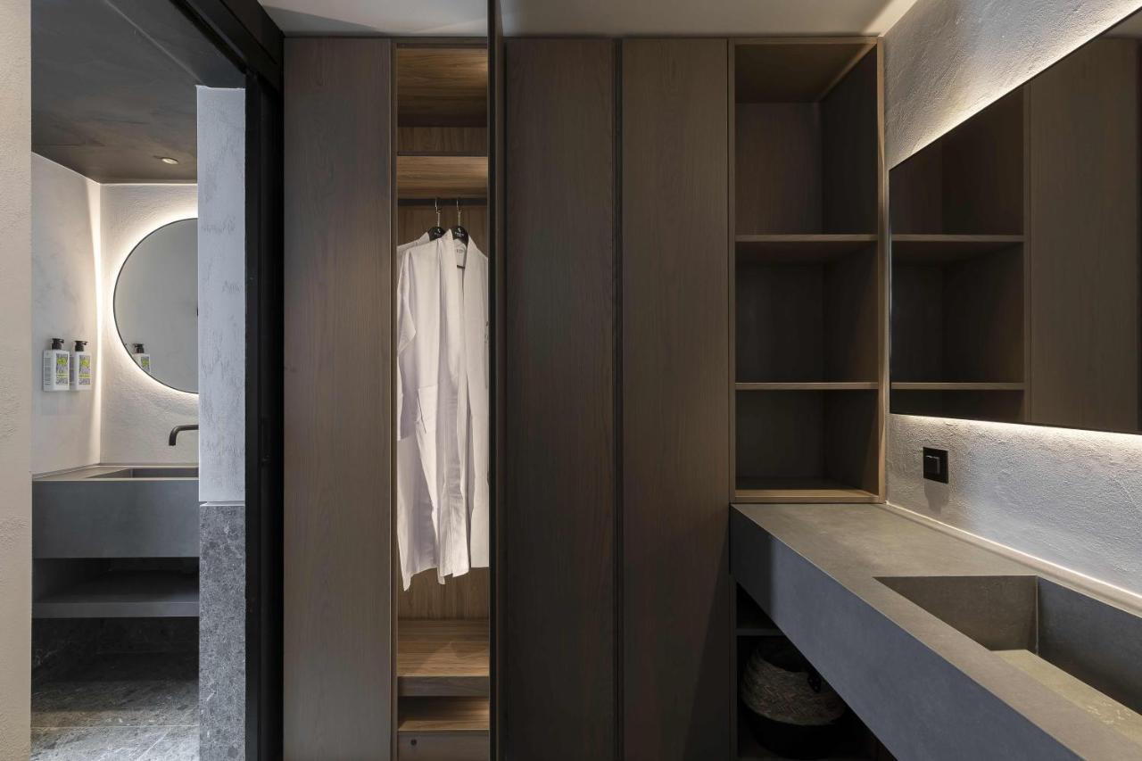 Cubic Mykonos Seafront Design Suites Ornos  Exterior foto